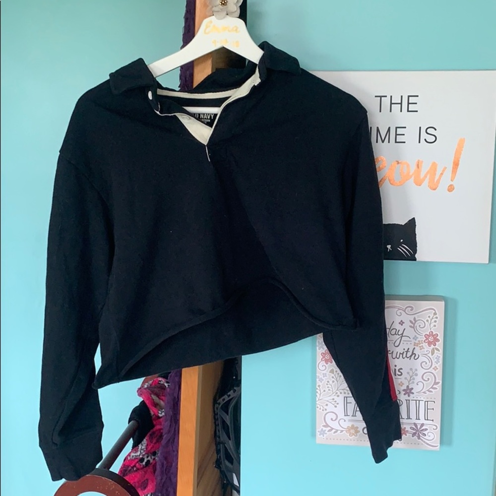 Long sleeve crop top